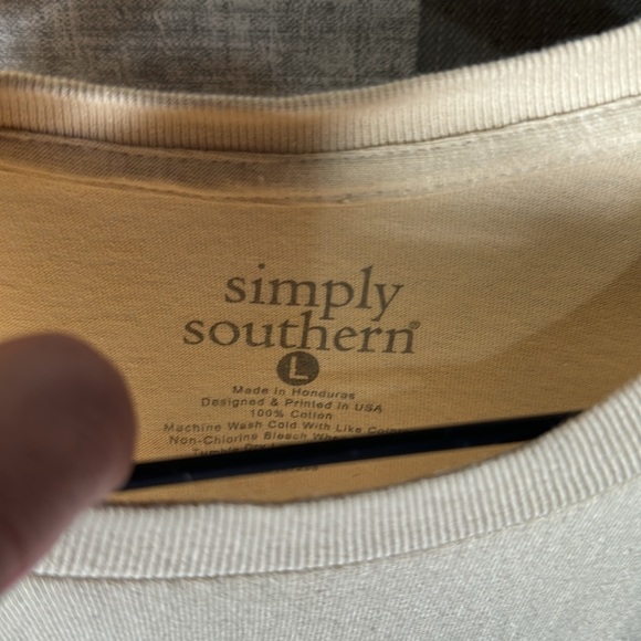 Simply Southern Baby it’s Cold Outside T shirt - Picture 4 of 6